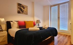 Staybrum Acadian City Centre Apartments Birmingham Chinatown